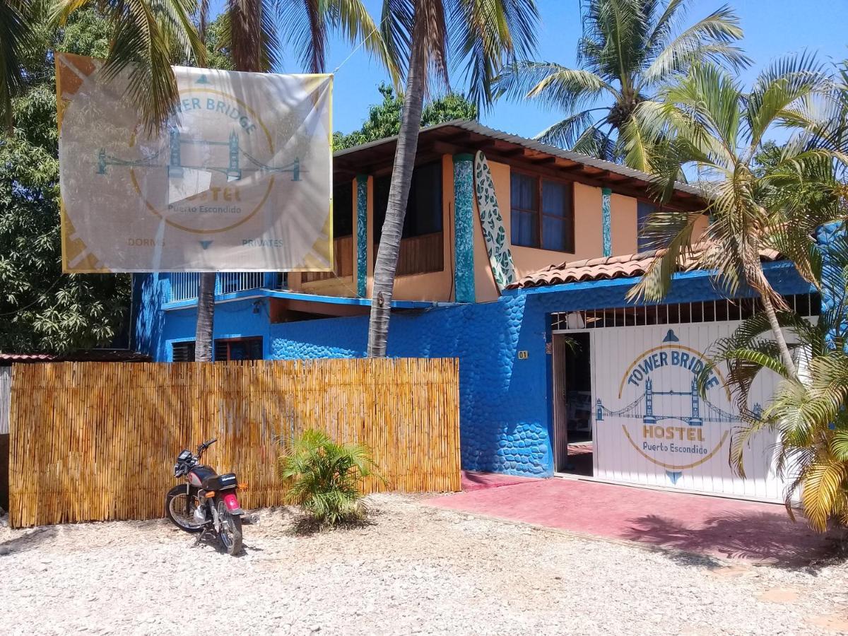 Tower Bridge Hostel Puerto Escondido  Kültér fotó