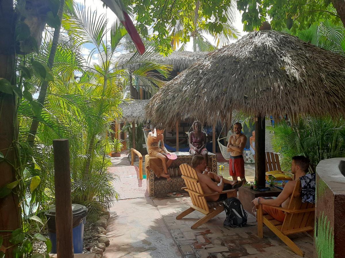 Tower Bridge Hostel Puerto Escondido  Kültér fotó