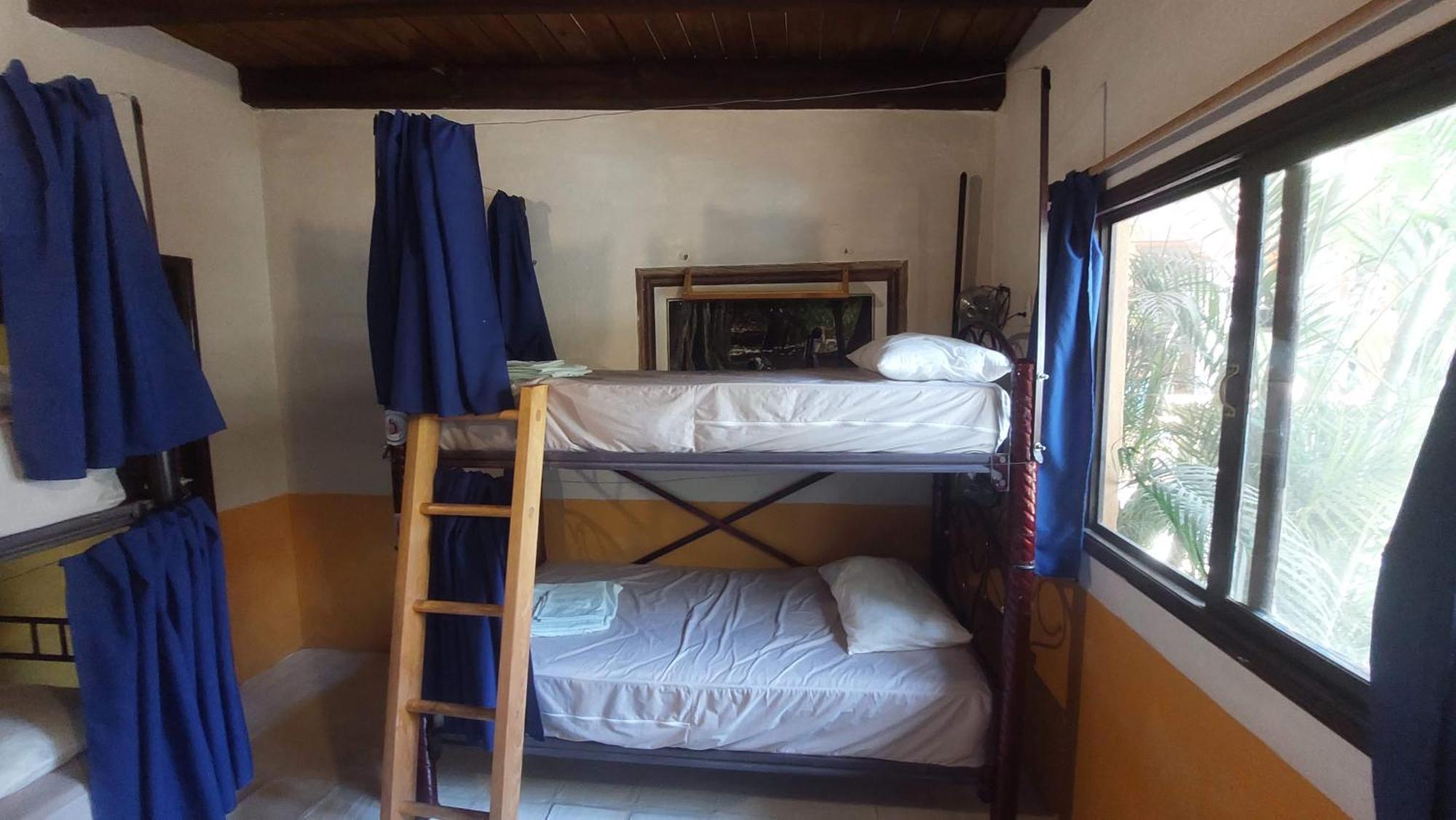 Tower Bridge Hostel Puerto Escondido  Kültér fotó